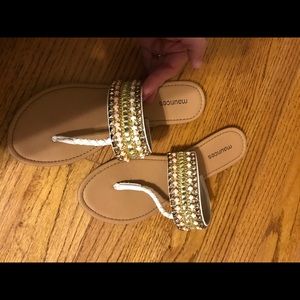 Sandals. Size 8